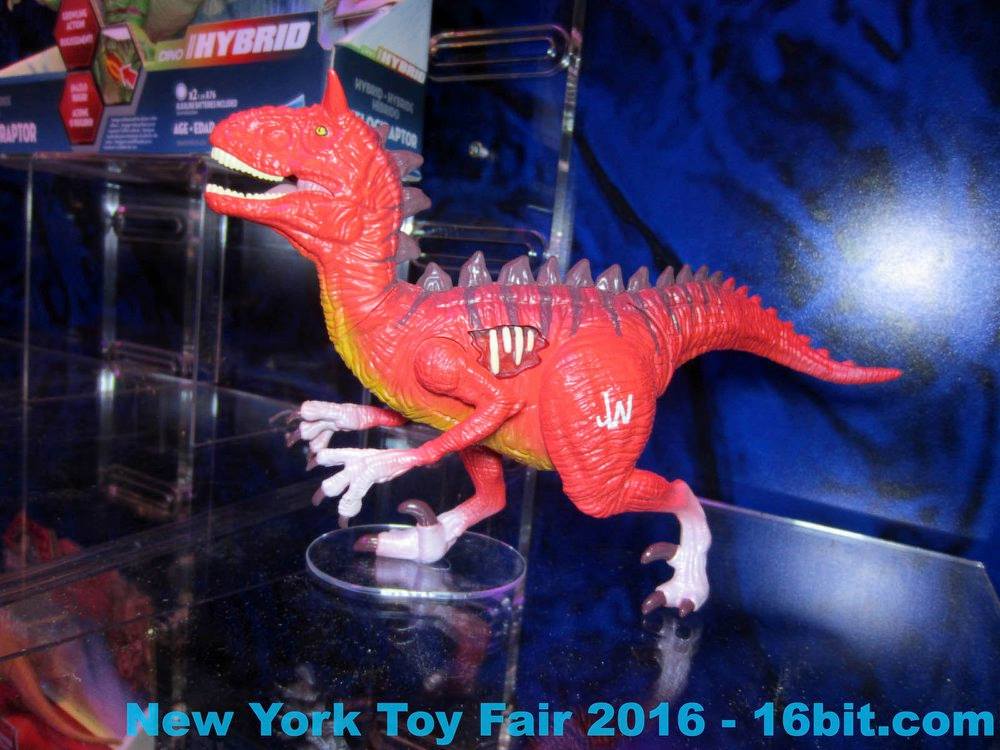 MOJO Deinonychus Realistic Dinosaur Hand Painted Toy Figurine : Toys & Games